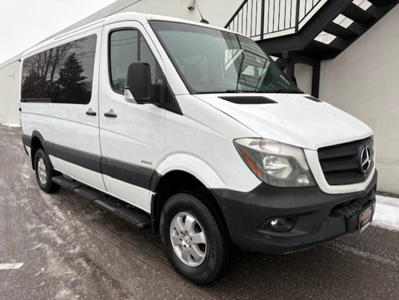 2015 Mercedes-Benz Sprinter AWD 2500 V6 **12 PASSENGER** 3 TO CHOOSE-CERTIFIED Photo