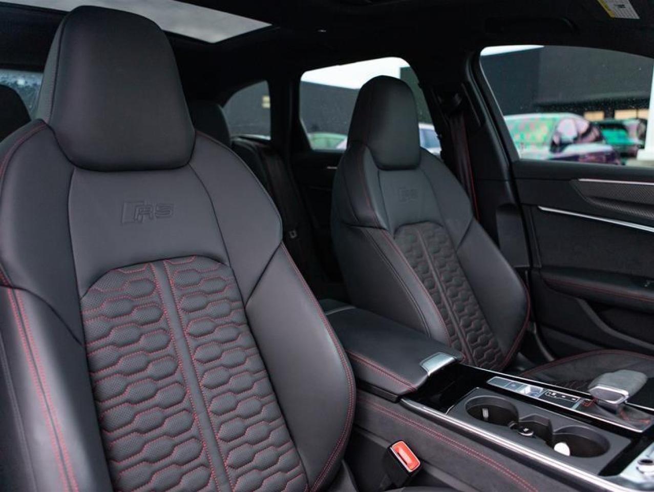 2023 Audi RS 6 Avant 4.0T quattro 8sp S-tronic Photo