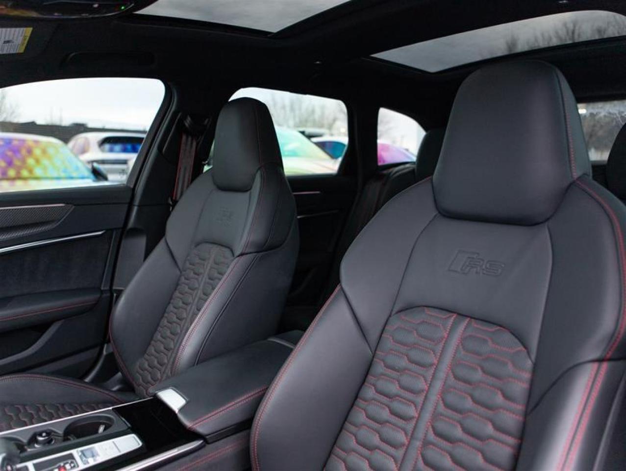 2023 Audi RS 6 Avant 4.0T quattro 8sp S-tronic Photo