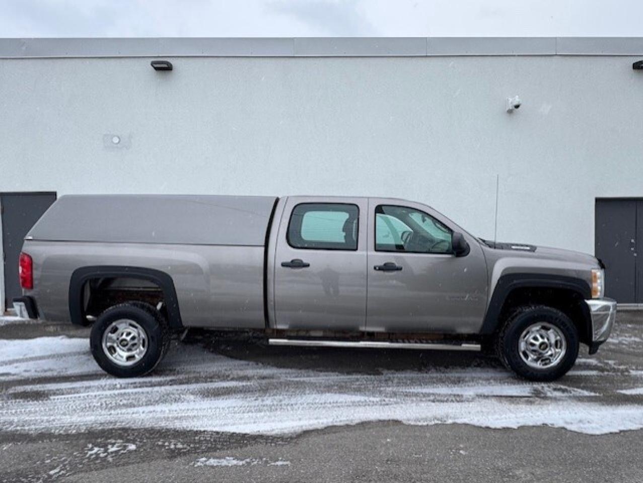 2014 Chevrolet SILVERADO 2500HD V8 6.0L-CREW CAB-LONG BOX-MATCHING CAP-146KM! Photo