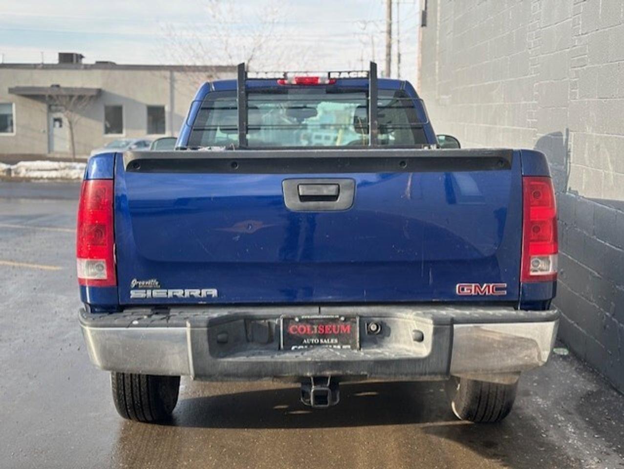 2013 GMC Sierra 1500 V6 REGULAR CAB-8 FOOT LONG BOX-1 OWNER-CERTIFIED! Photo