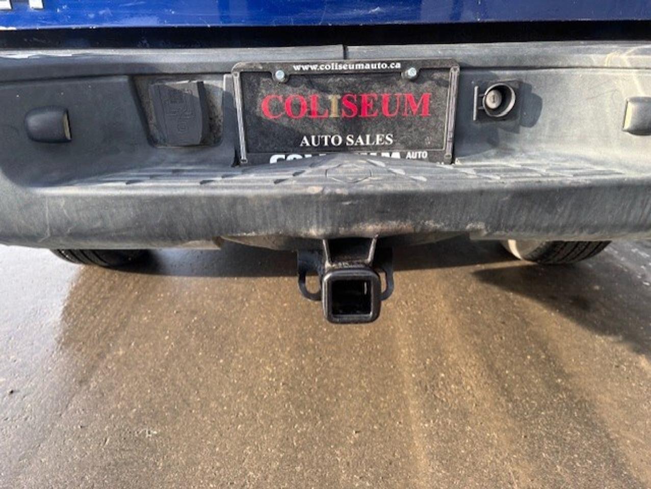 2013 GMC Sierra 1500 V6 REGULAR CAB-8 FOOT LONG BOX-1 OWNER-CERTIFIED! Photo