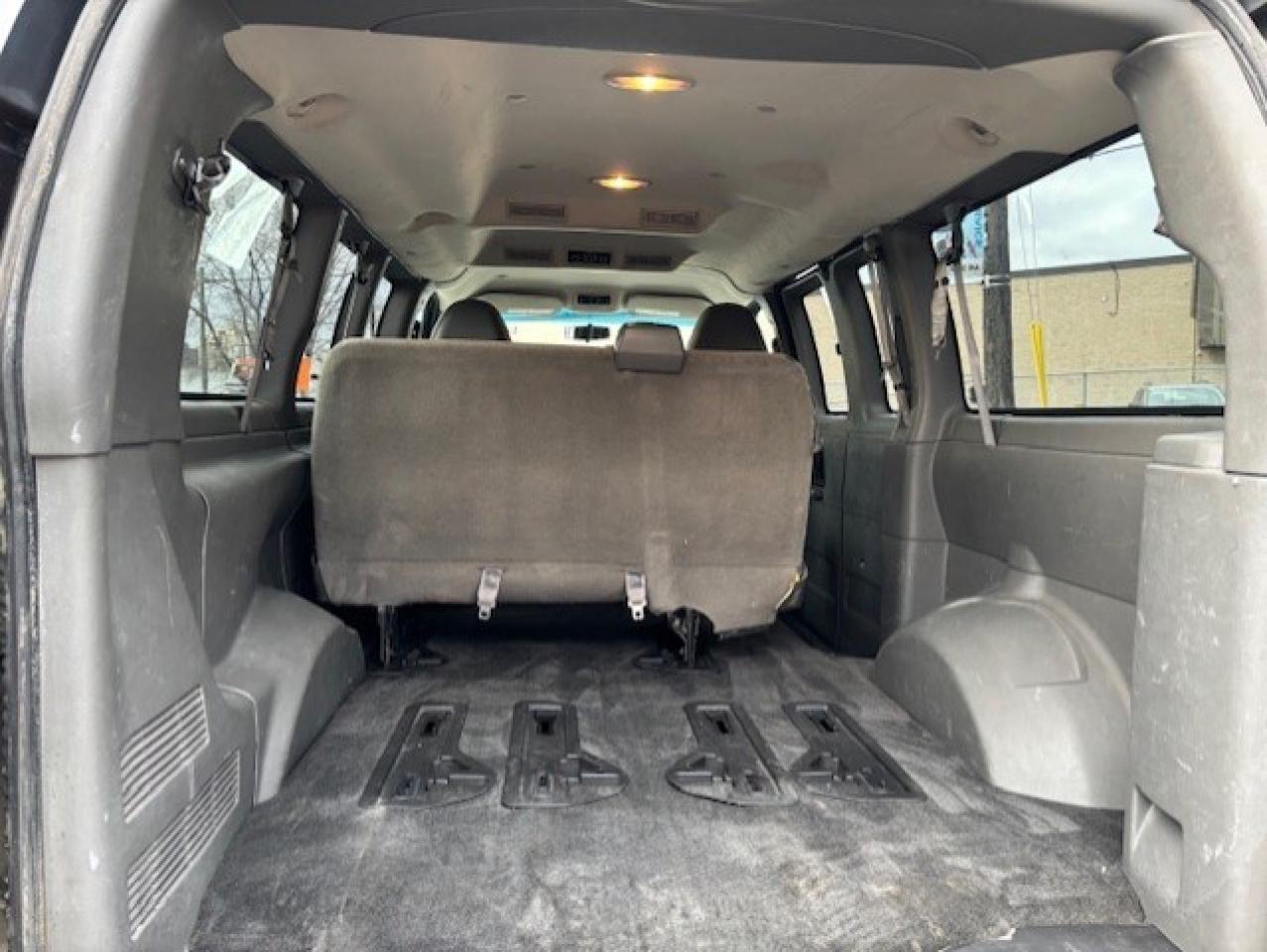 2011 Chevrolet Express Passenger LT 2500 **12 PASSENGER-REMOTE START-RUNS GREAT** Photo