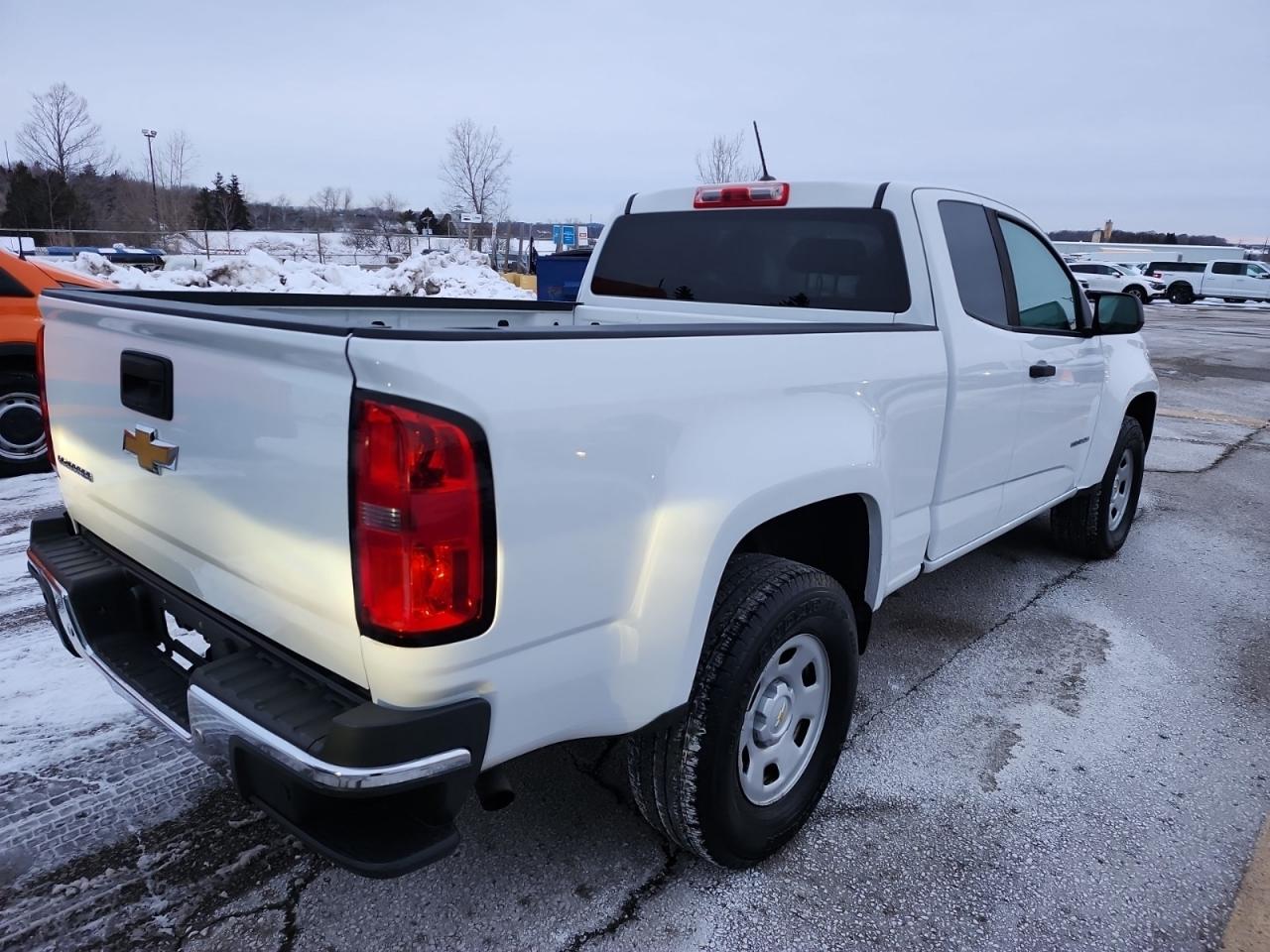2020 Chevrolet Colorado 4 CYLINDER-1 OWNER-NO ACCIDENTS-CERTIFIED-FINANCE! Photo
