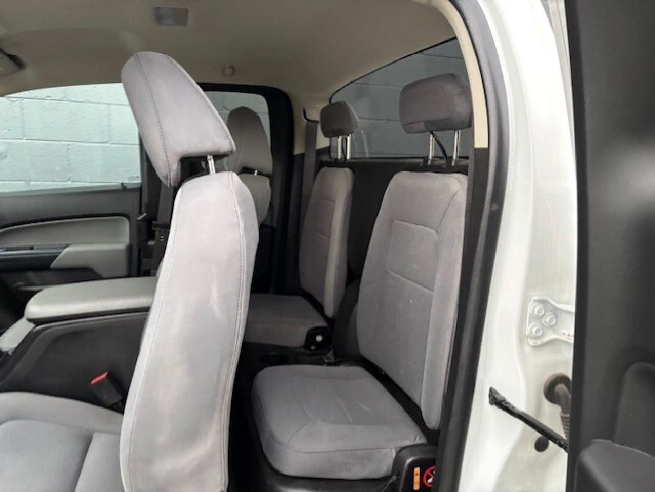 2020 Chevrolet Colorado 4 CYLINDER-1 OWNER-NO ACCIDENTS-CERTIFIED-FINANCE! Photo