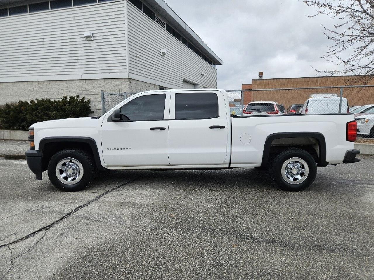 2014 Chevrolet Silverado 1500 V6 **ONLY 40,000KM-1 OWNER-NO ACCIDENTS-CREW CAB** Photo