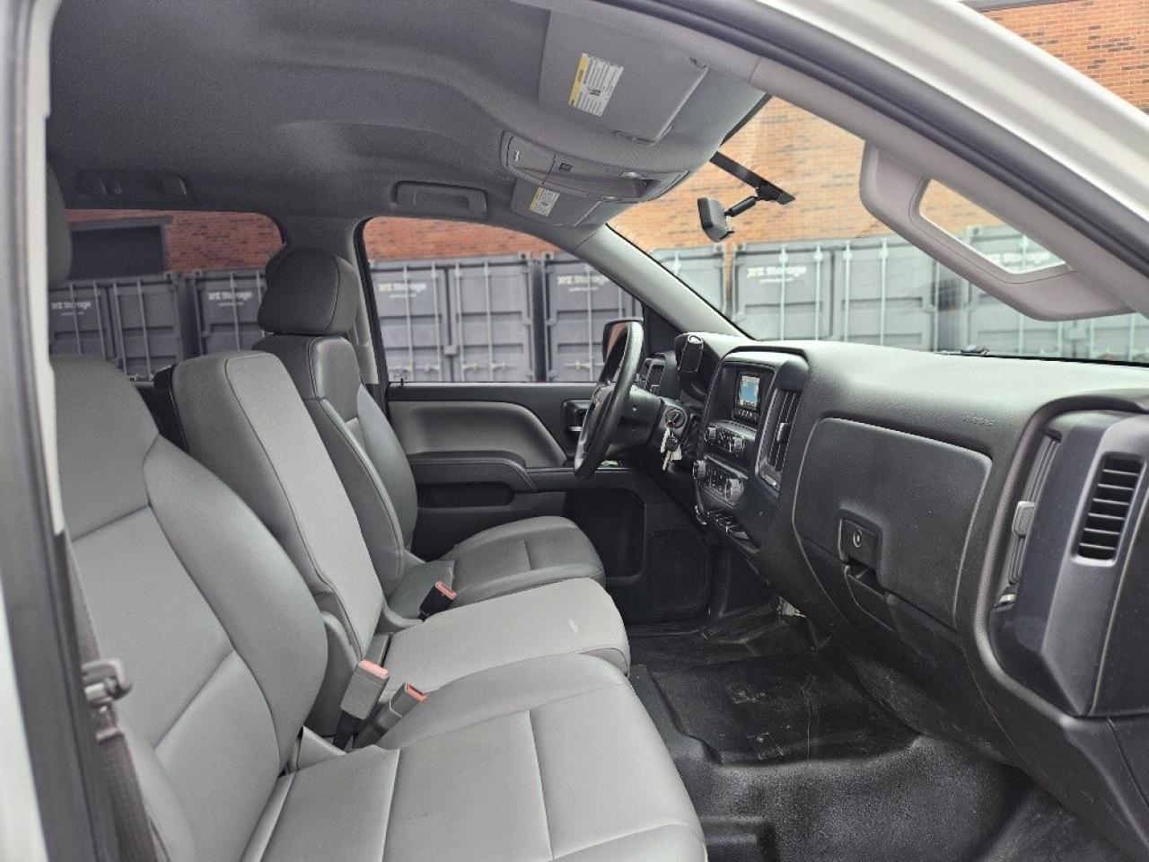 2014 Chevrolet Silverado 1500 V6 **ONLY 40,000KM-1 OWNER-NO ACCIDENTS-CREW CAB** Photo