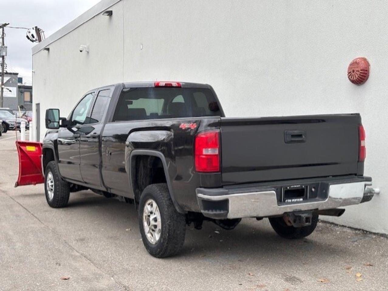 2015 GMC SIERRA 2500HD 4WD BOSS V SNOW PLOW-DOUBLE CAB-LONG BOX Photo
