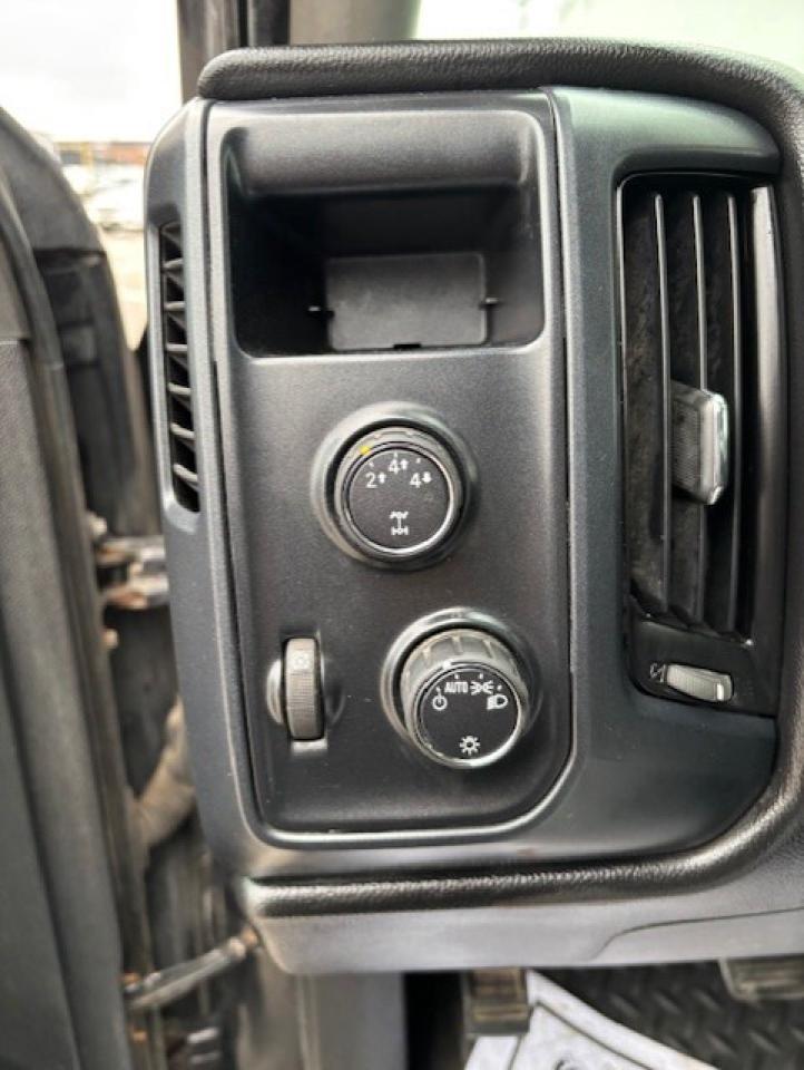 2015 GMC SIERRA 2500HD 4WD BOSS V SNOW PLOW-DOUBLE CAB-LONG BOX Photo