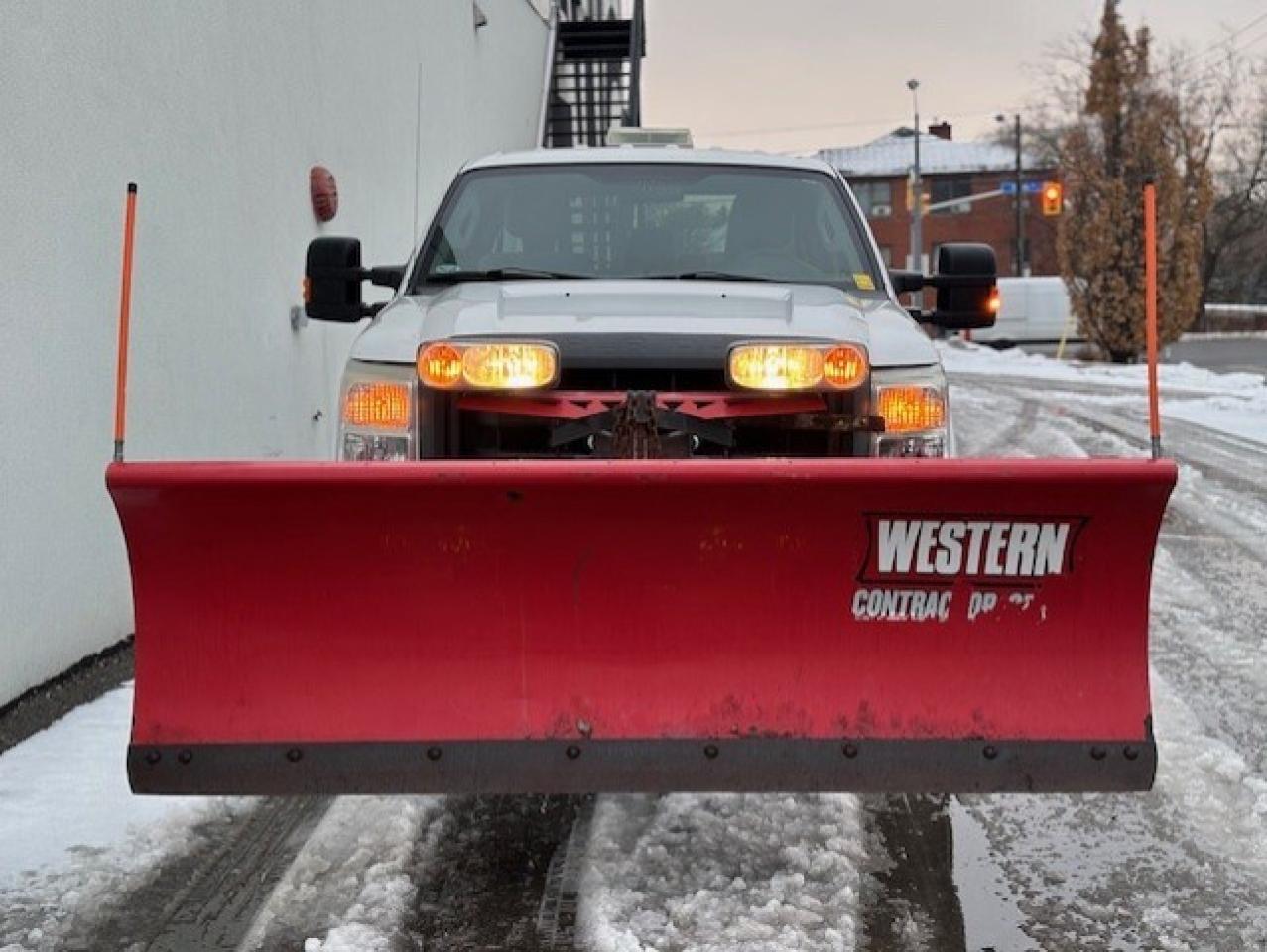 2016 Ford F-250 4WD WESTERN SNOW PLOW-ONLY 90KM-CREW CAB-SHORT BOX Photo