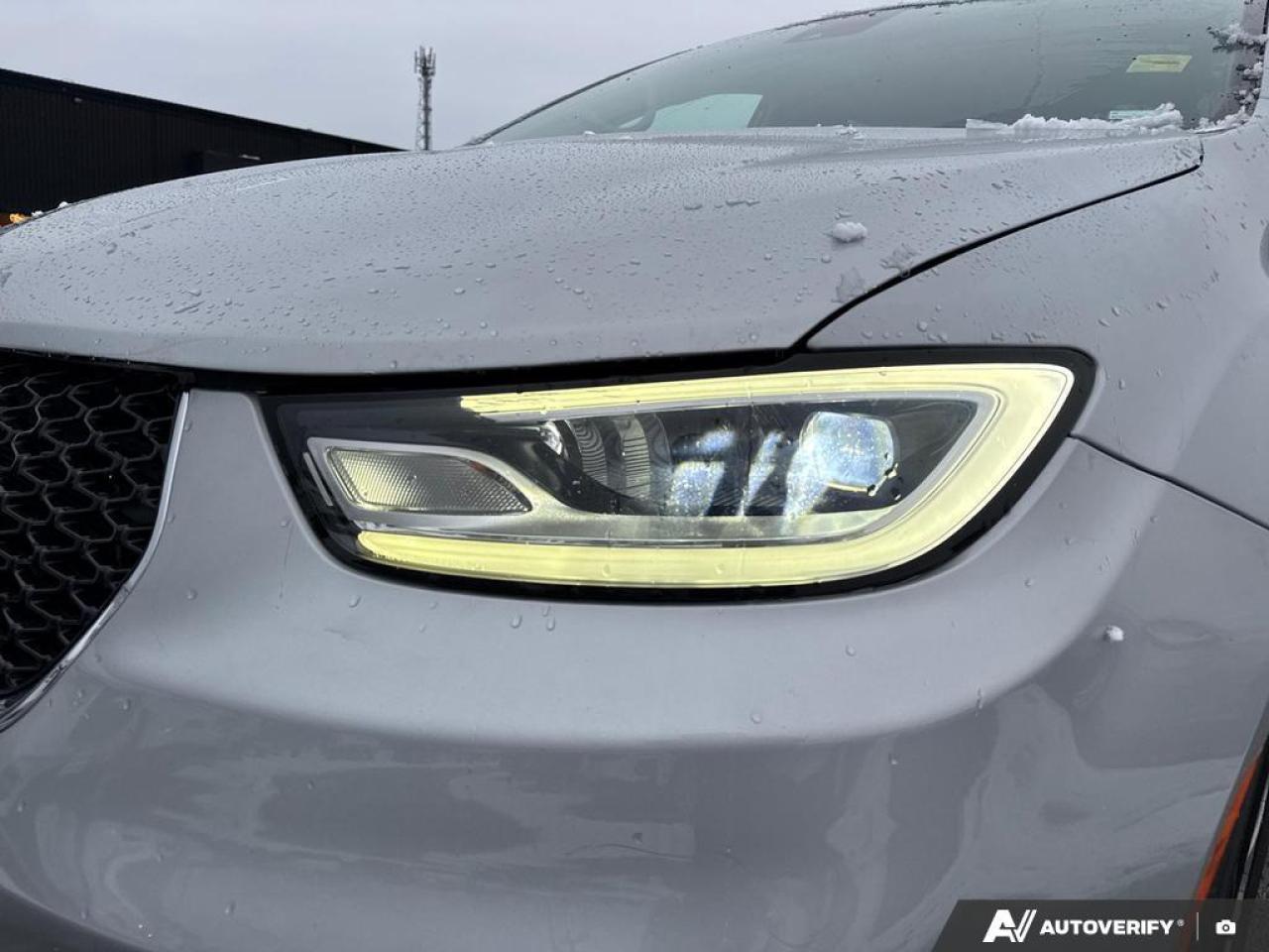 2023 Chrysler Pacifica Touring-L BACKUP CAM   BLUETOOTH   HTD SEATS   KEY Photo