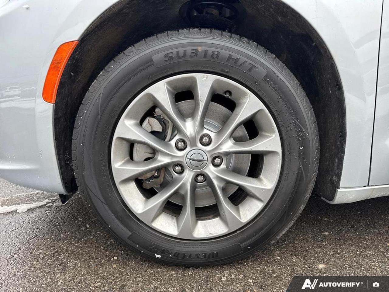 2023 Chrysler Pacifica Touring-L BACKUP CAM   BLUETOOTH   HTD SEATS   KEY Photo