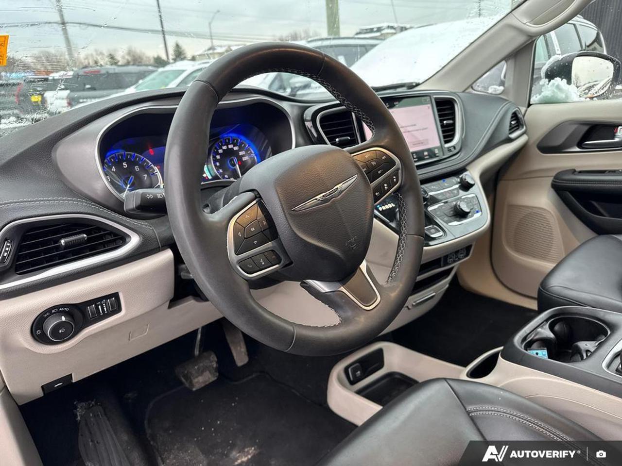 2023 Chrysler Pacifica Touring-L BACKUP CAM   BLUETOOTH   HTD SEATS   KEY Photo