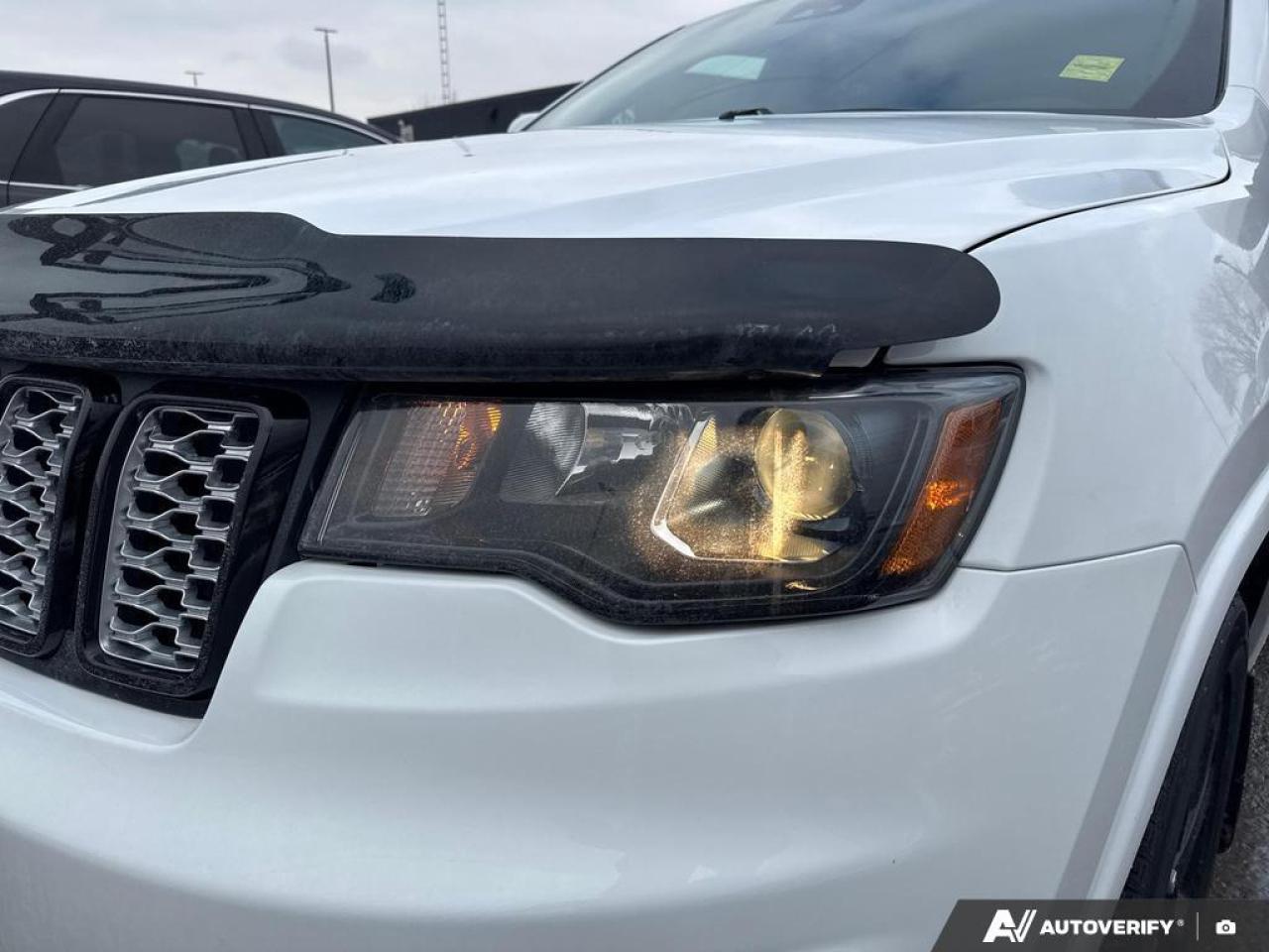 2021 Jeep Grand Cherokee Laredo BACKUP CAM   BLUETOOTH   HTD SEATS   KEYLES Photo