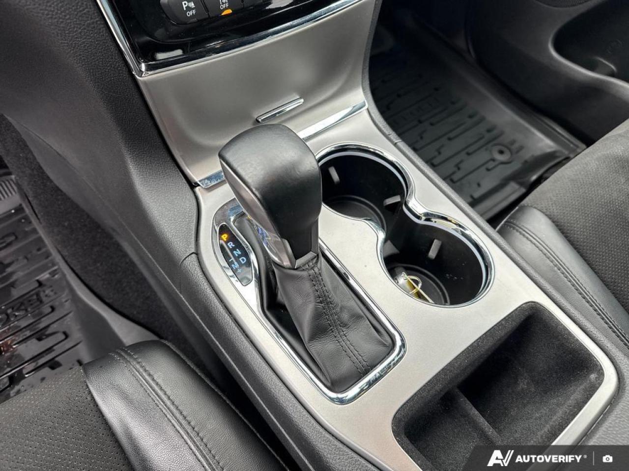 2021 Jeep Grand Cherokee Laredo BACKUP CAM   BLUETOOTH   HTD SEATS   KEYLES Photo