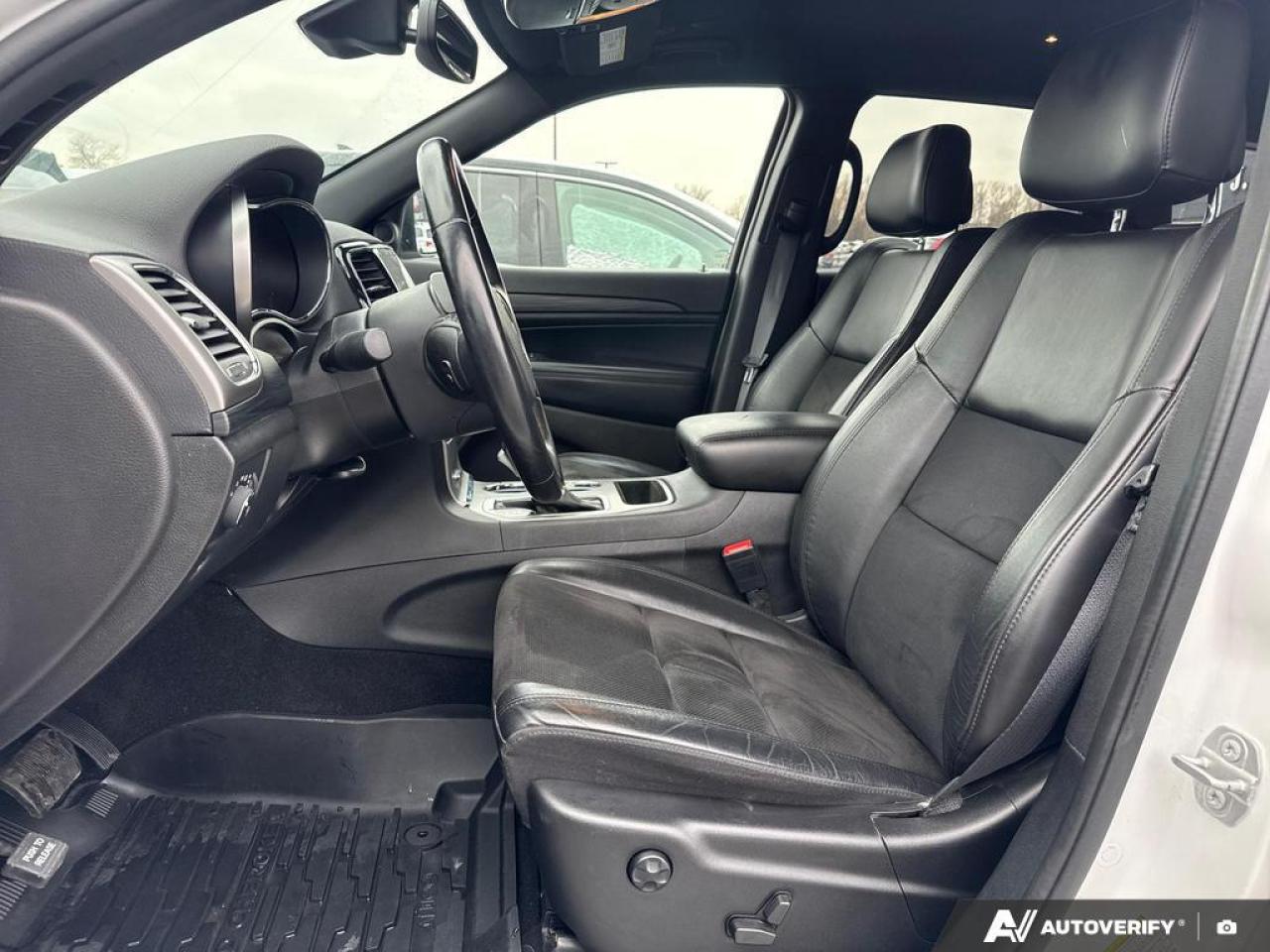 2021 Jeep Grand Cherokee Laredo BACKUP CAM   BLUETOOTH   HTD SEATS   KEYLES Photo