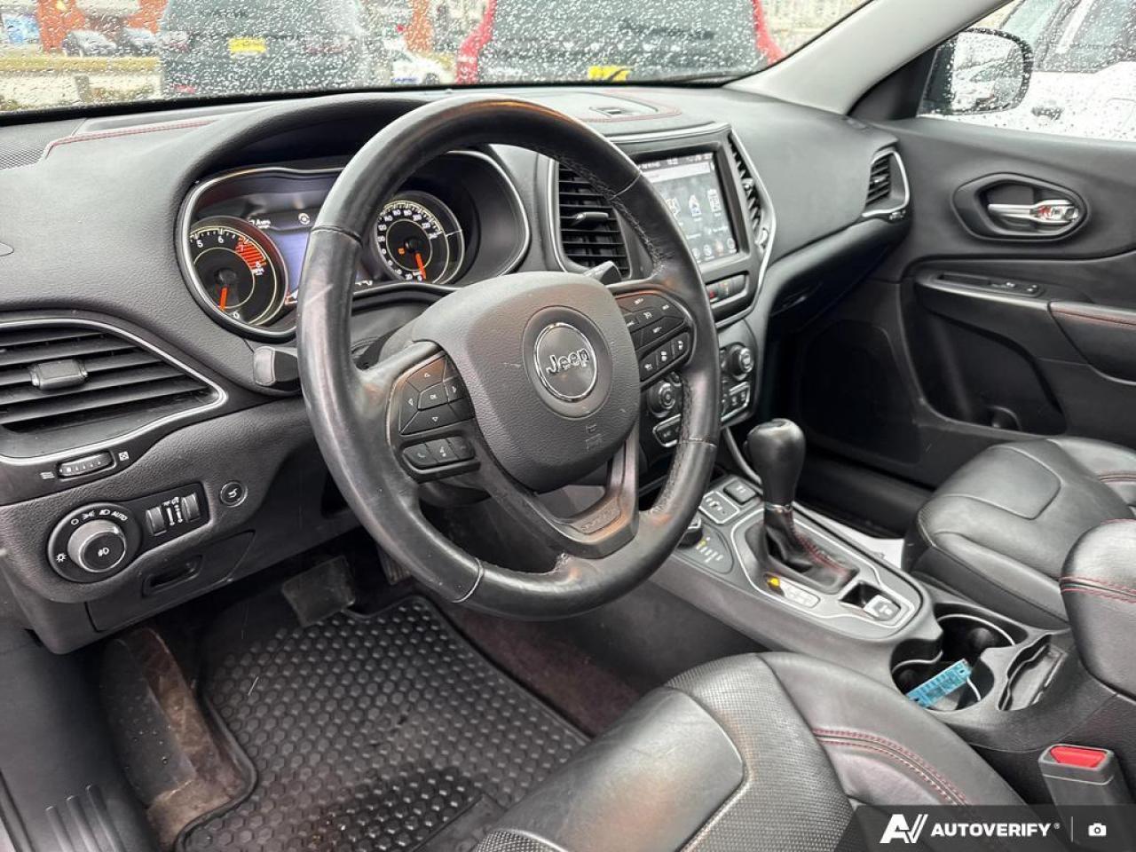 2019 Jeep Cherokee Trailhawk BACKUP CAM   BLUETOOTH   KEYLESS ENTRY Photo