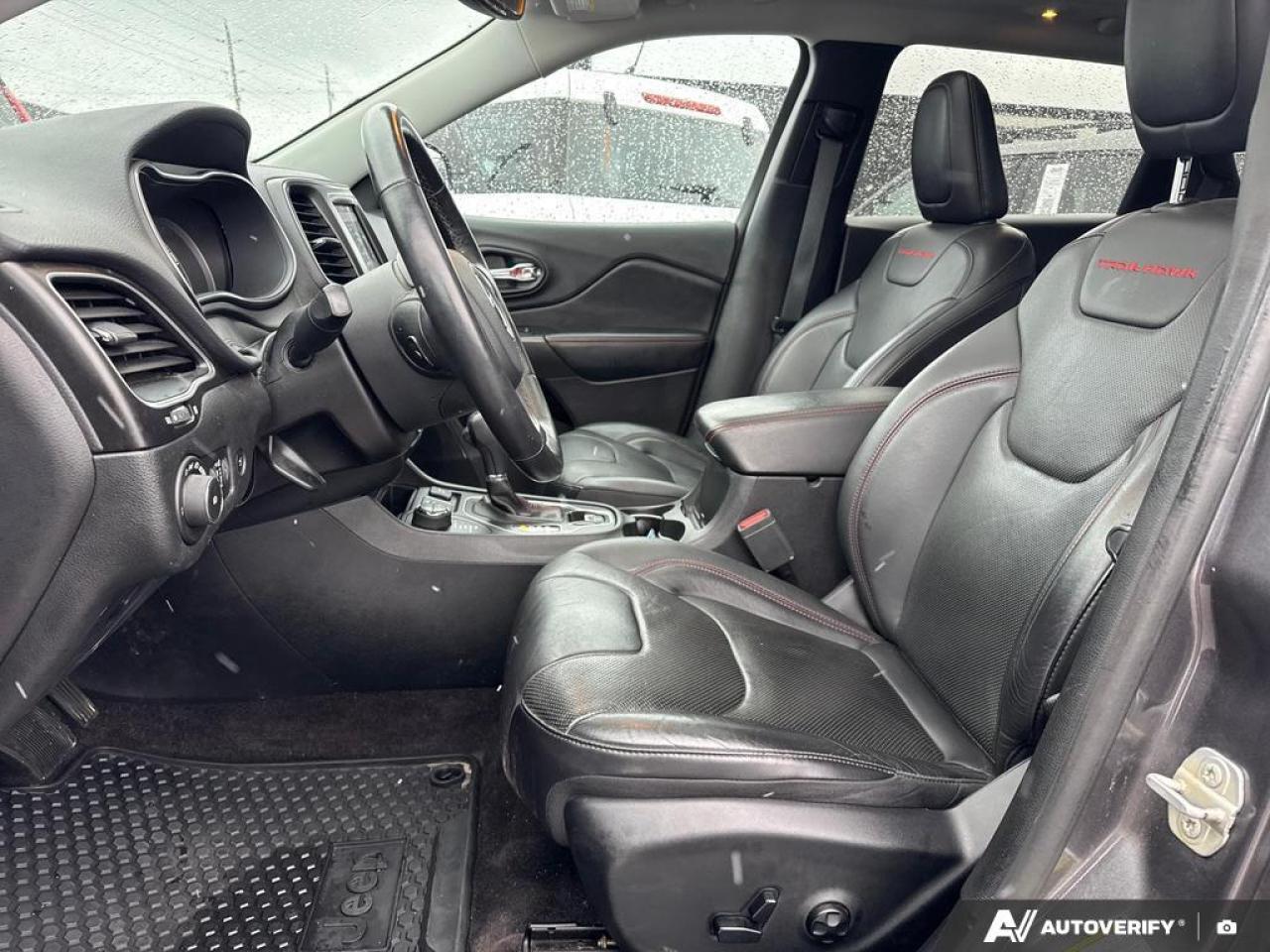 2019 Jeep Cherokee Trailhawk BACKUP CAM   BLUETOOTH   KEYLESS ENTRY Photo