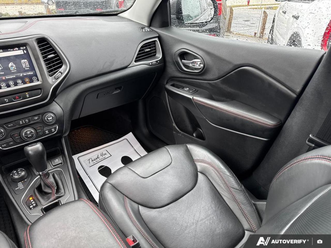 2019 Jeep Cherokee Trailhawk BACKUP CAM   BLUETOOTH   KEYLESS ENTRY Photo