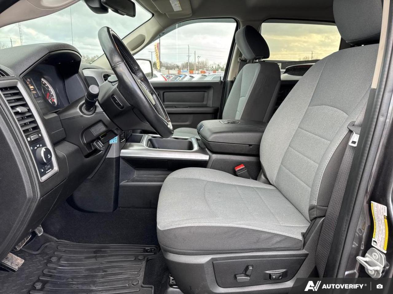 2023 RAM 1500 Classic Tradesman BACKUP CAM   BLUETOOTH   BRAKE ASSIST Photo