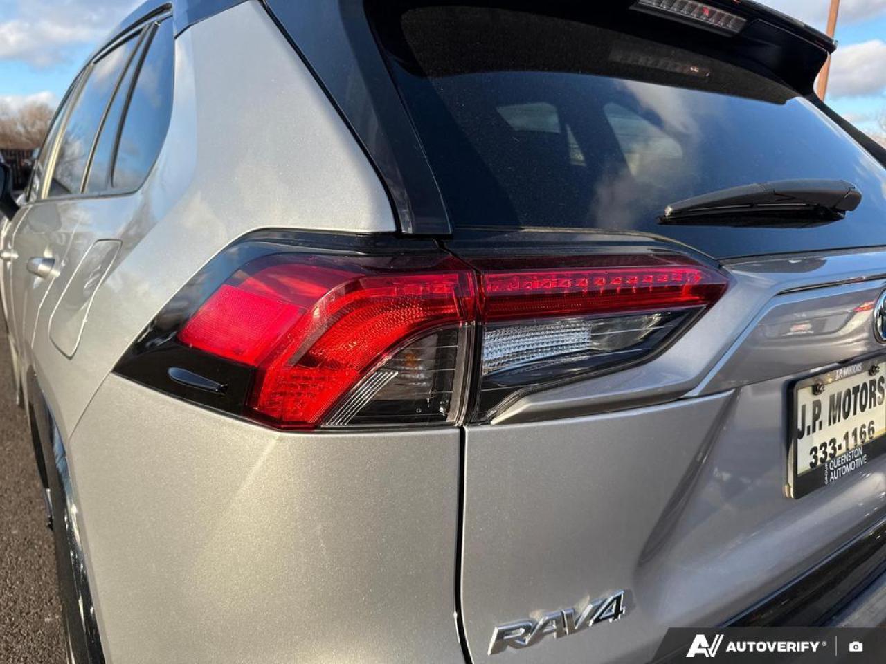 2023 Toyota RAV4 Hybrid XSE HYBRID   BACKUP CAM   BLUETOOTH   HTD SEATS Photo