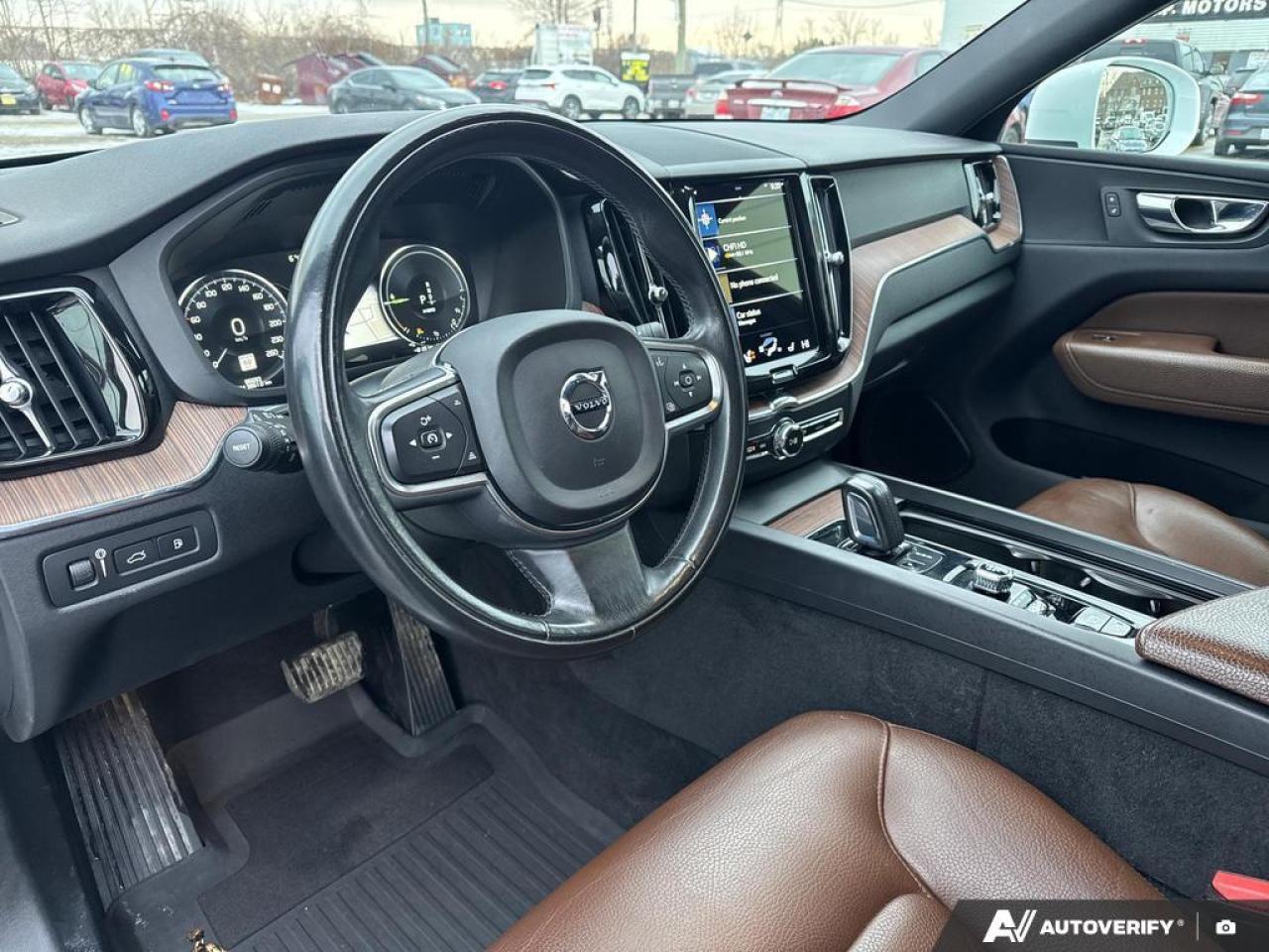 2021 Volvo XC60 Recharge T8 Inscription Expression HYBRID   BACKUP CAM   BL Photo