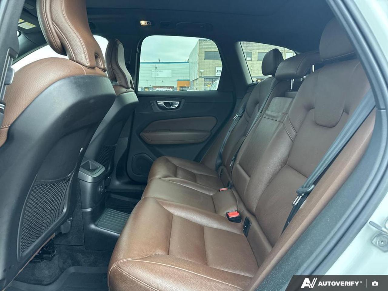 2021 Volvo XC60 Recharge T8 Inscription Expression HYBRID   BACKUP CAM   BL Photo