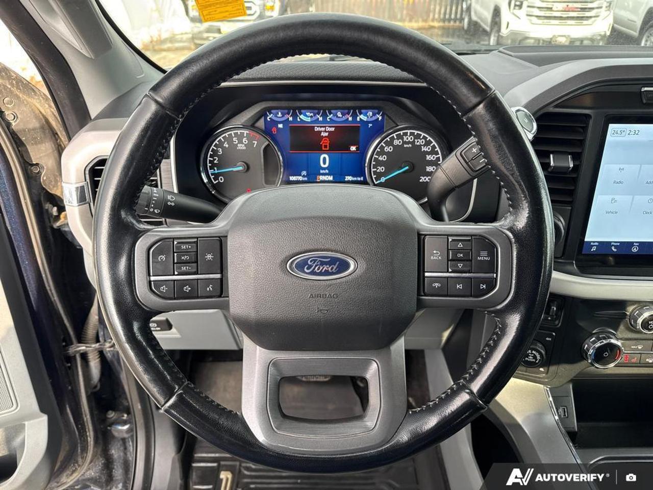 2022 Ford F-150 XLT BACKUP CAM   BLUETOOTH   BRAKE ASSIST   KEYLES Photo