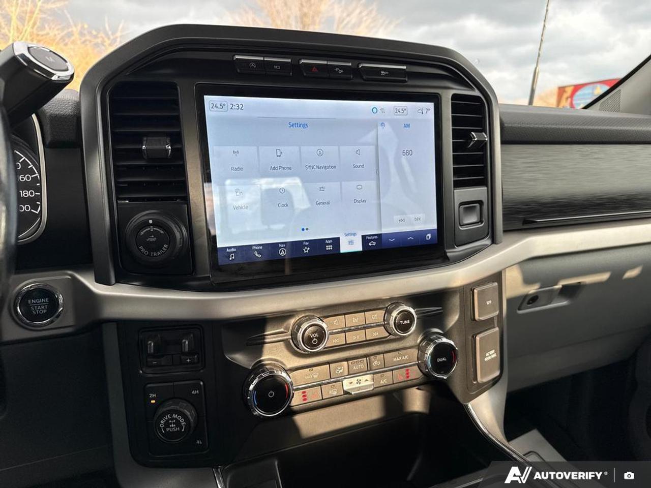 2022 Ford F-150 XLT BACKUP CAM   BLUETOOTH   BRAKE ASSIST   KEYLES Photo