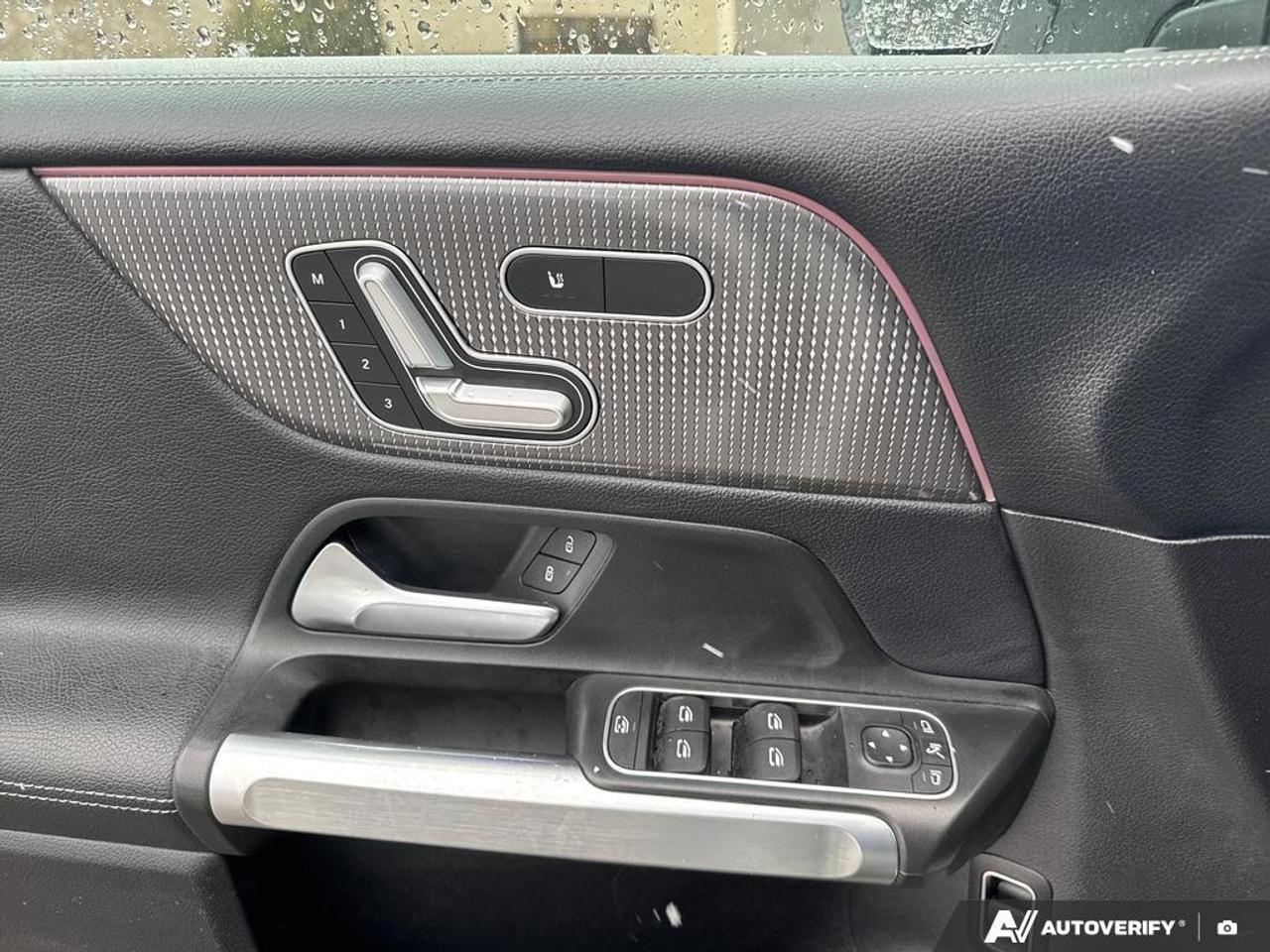 2021 Mercedes-Benz GLB250 BACKUP CAM   BLUETOOTH   HTD SEATS   KEYLESS ENTRY Photo