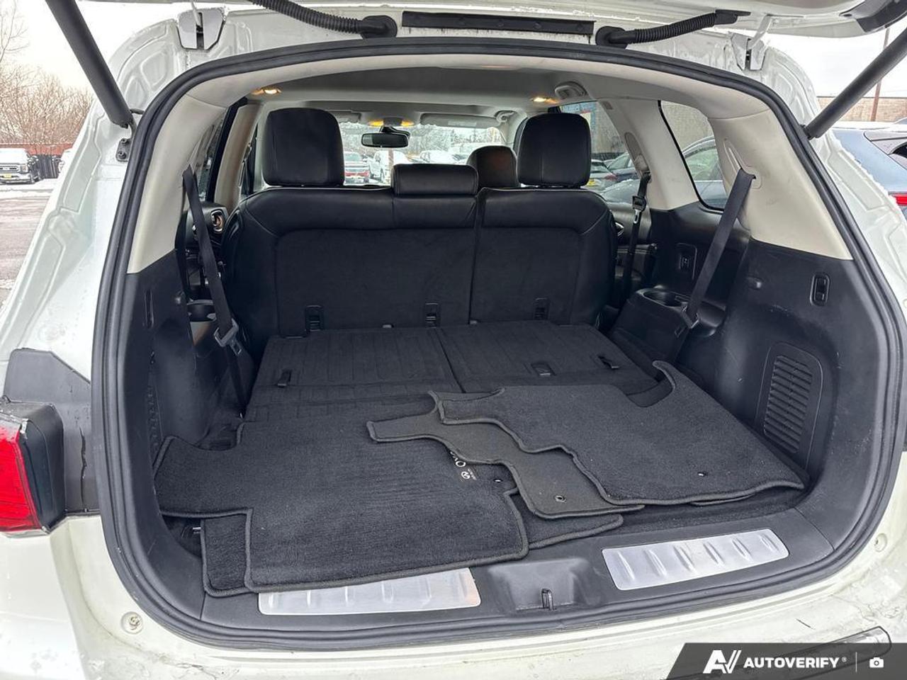 2020 Infiniti QX60 ESSENTIAL BACKUP CAM   BLUETOOTH   HTD SEATS   KEY Photo