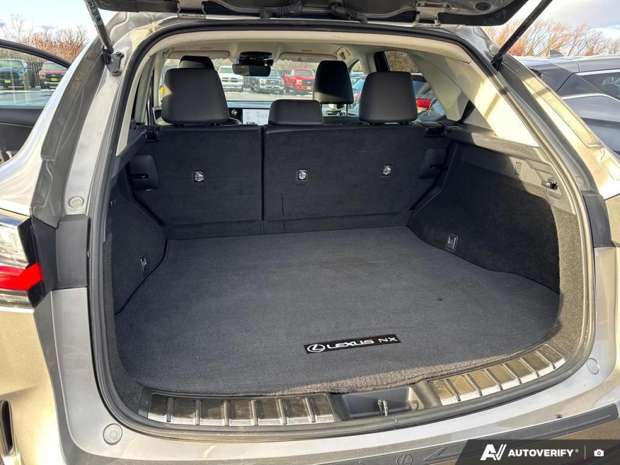 2023 Lexus NX 250 BACKUP CAM   BLUETOOTH   HTD SEATS   KEYLESS ENTRY Photo