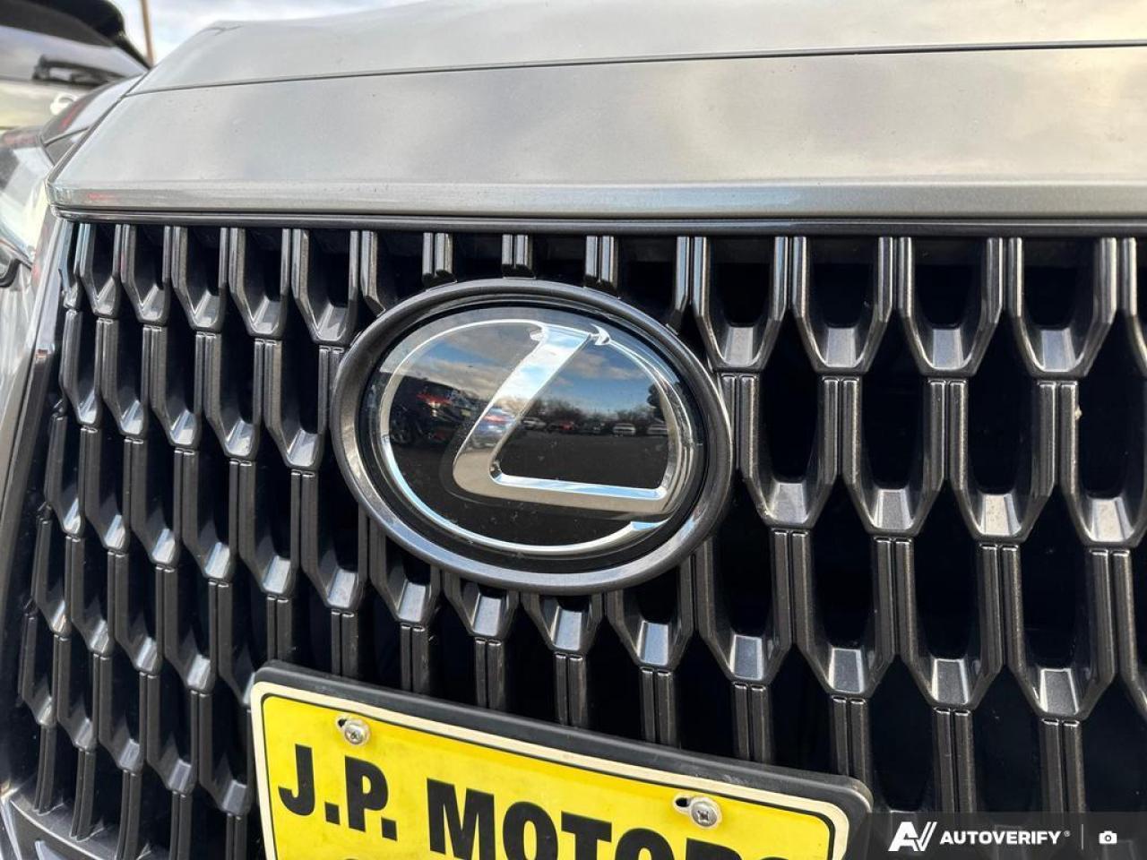 2023 Lexus NX 250 BACKUP CAM   BLUETOOTH   HTD SEATS   KEYLESS ENTRY Photo