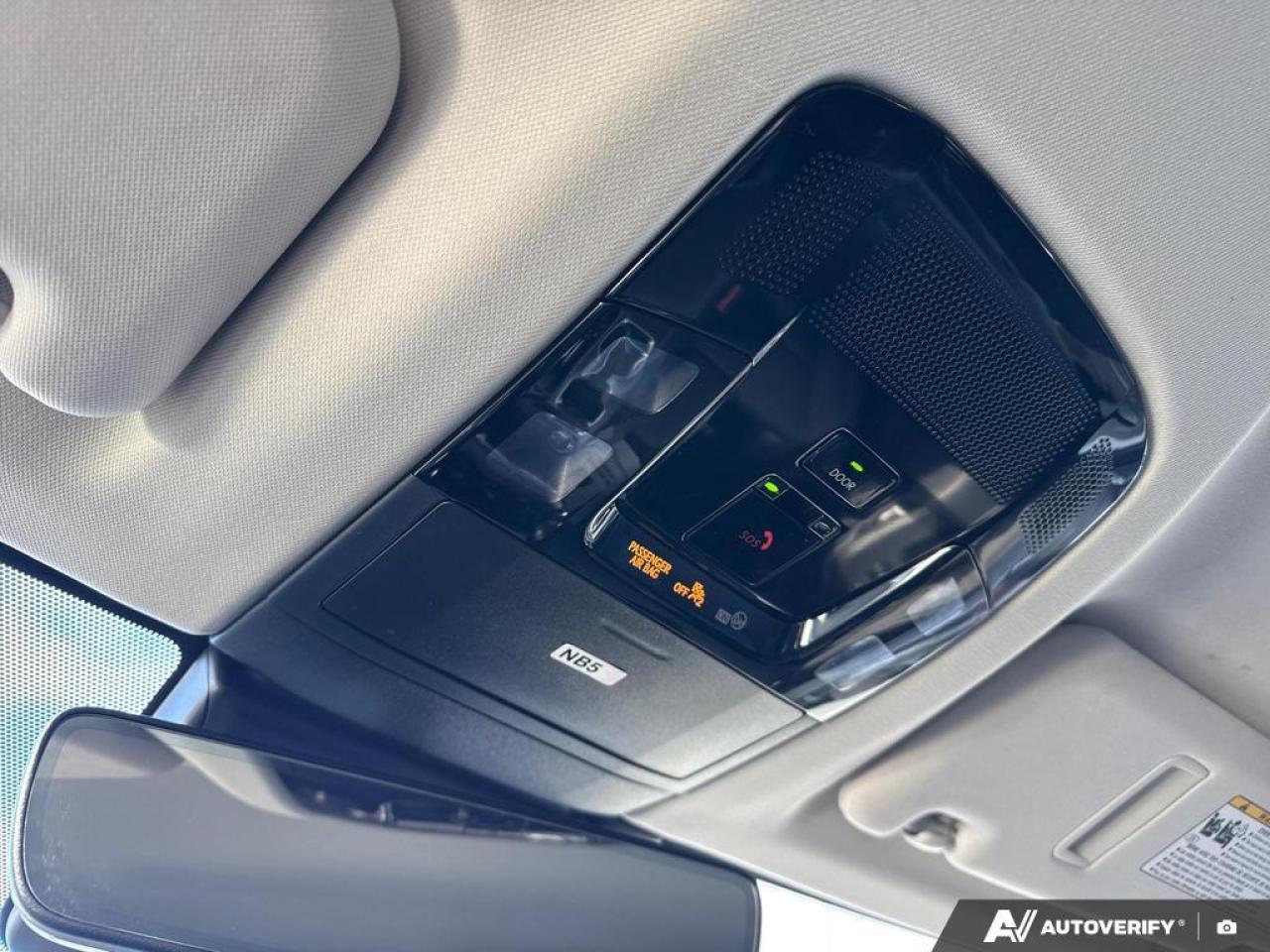 2023 Lexus NX 250 BACKUP CAM   BLUETOOTH   HTD SEATS   KEYLESS ENTRY Photo