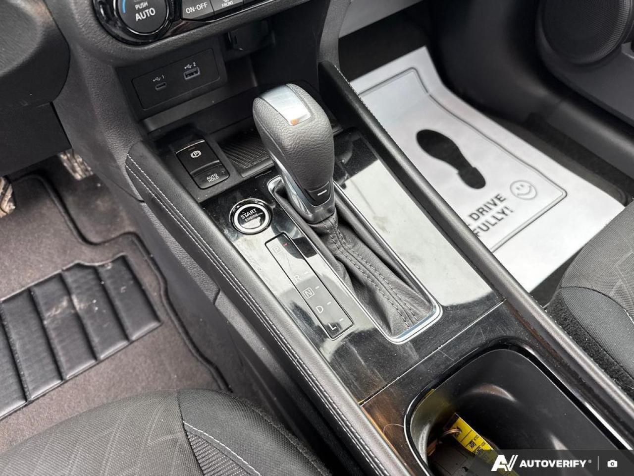 2024 Nissan Kicks SV BACKUP CAM   BLUETOOTH   HTD SEATS   KEYLESS EN Photo