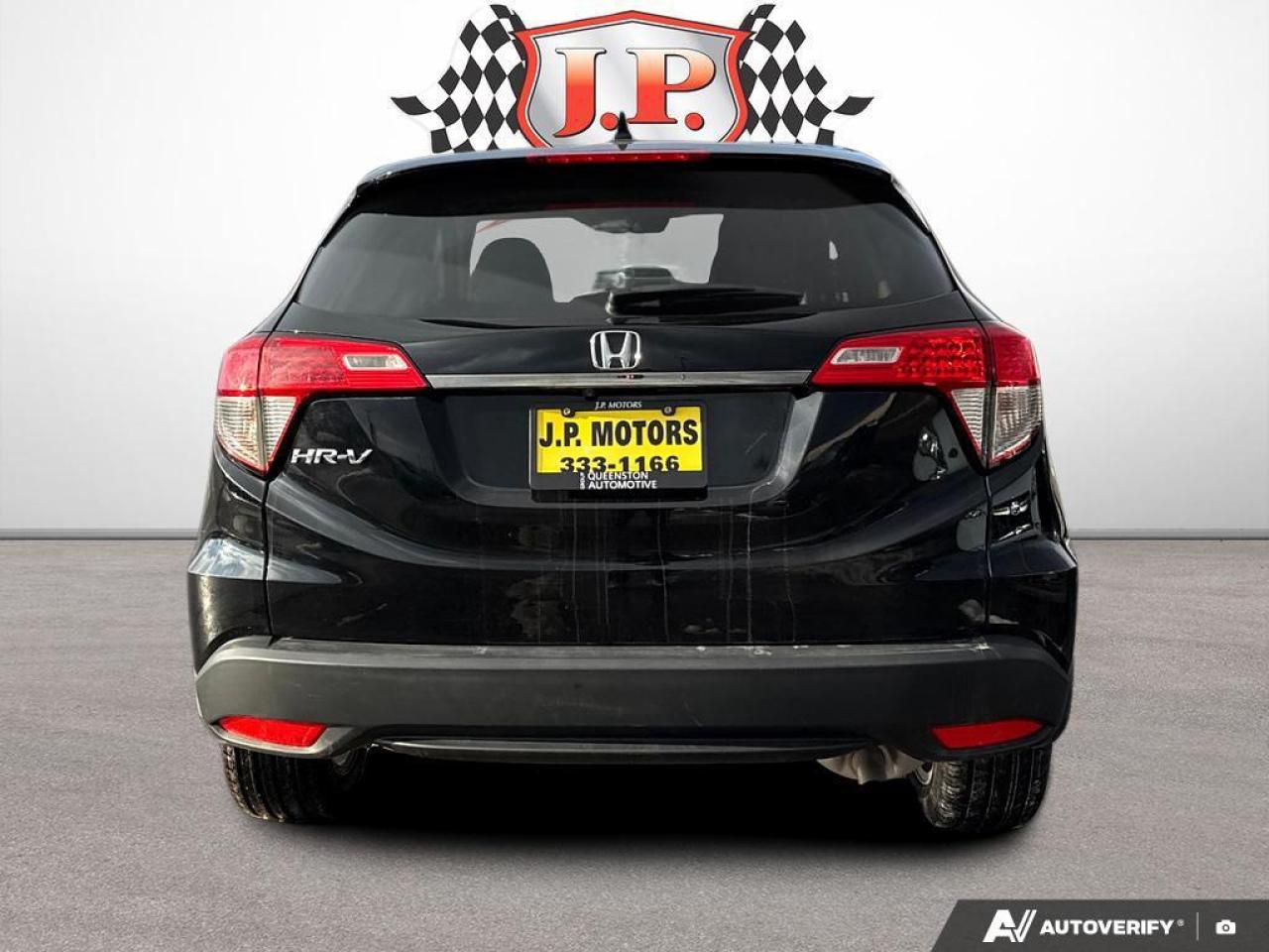 2022 Honda HR-V LX BACKUP CAM   BLUETOOTH   HTD SEATS   KEYLESS EN Photo