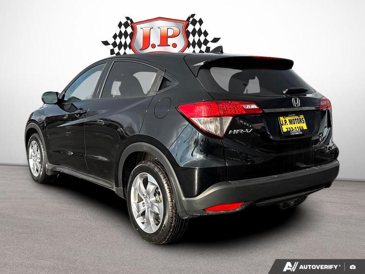 2022 Honda HR-V LX BACKUP CAM   BLUETOOTH   HTD SEATS   KEYLESS EN Photo