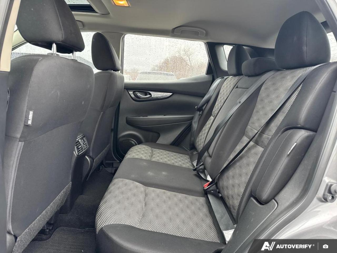 2023 Nissan Qashqai SV BACKUP CAM   BLUETOOTH   HTD SEATS   KEYLESS EN Photo