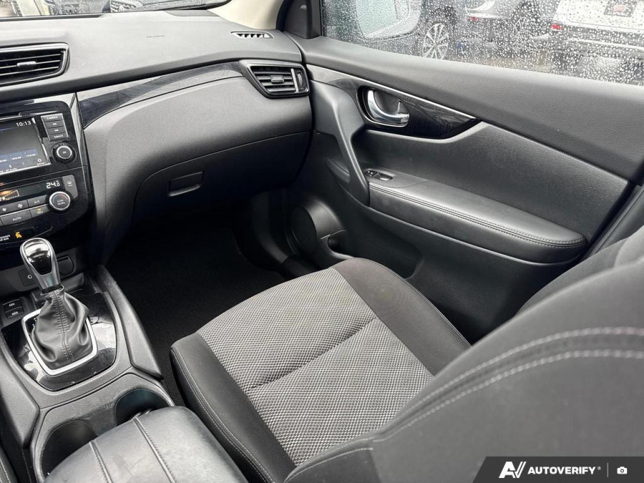 2023 Nissan Qashqai SV BACKUP CAM   BLUETOOTH   HTD SEATS   KEYLESS EN Photo