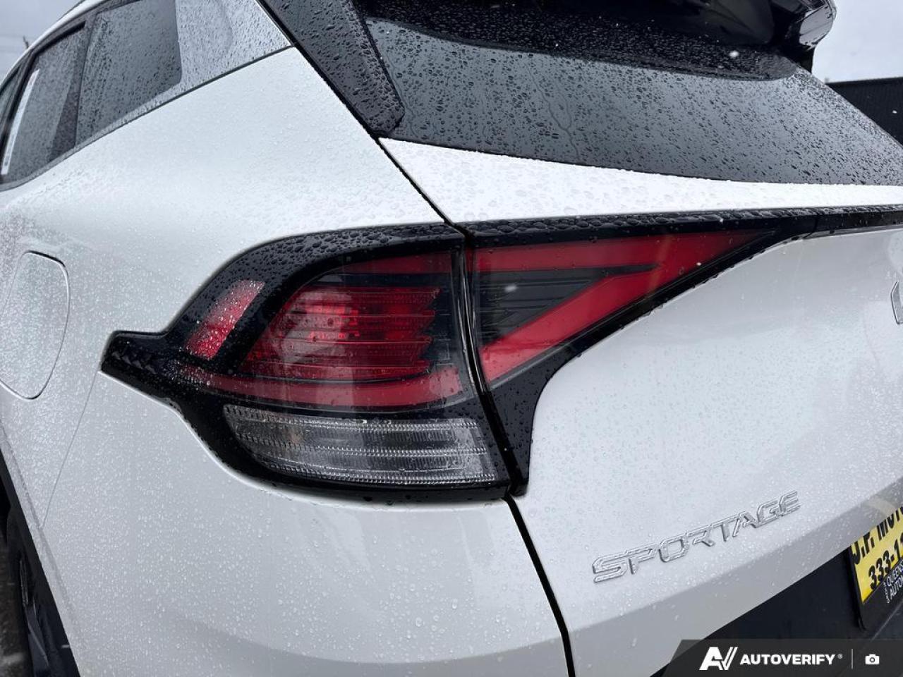 2024 Kia Sportage EX BACKUP CAM   BLUETOOTH   HTD SEATS   KEYLESS EN Photo