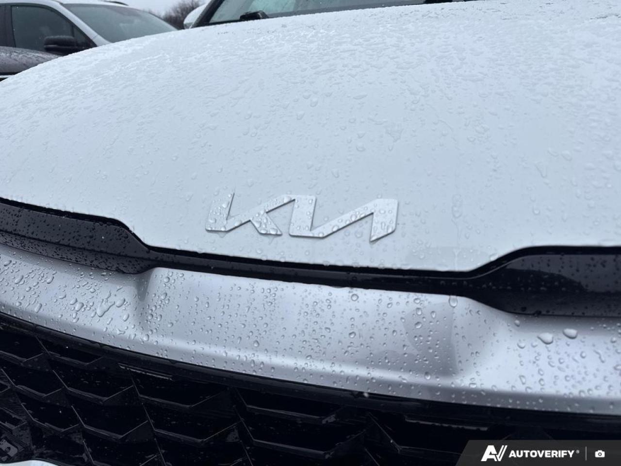 2024 Kia Sportage EX BACKUP CAM   BLUETOOTH   HTD SEATS   KEYLESS EN Photo