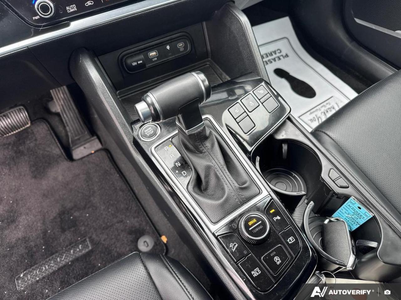 2024 Kia Sportage EX BACKUP CAM   BLUETOOTH   HTD SEATS   KEYLESS EN Photo