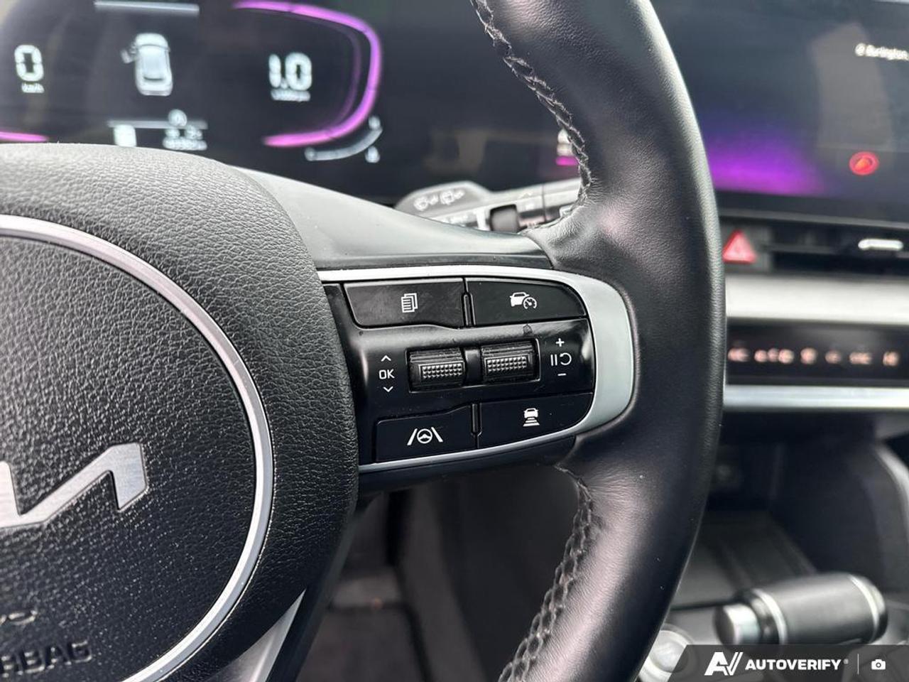 2024 Kia Sportage EX BACKUP CAM   BLUETOOTH   HTD SEATS   KEYLESS EN Photo