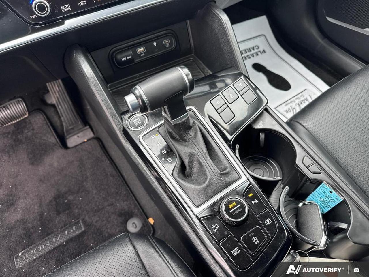 2024 Kia Sportage EX BACKUP CAM   BLUETOOTH   HTD SEATS   KEYLESS EN Photo