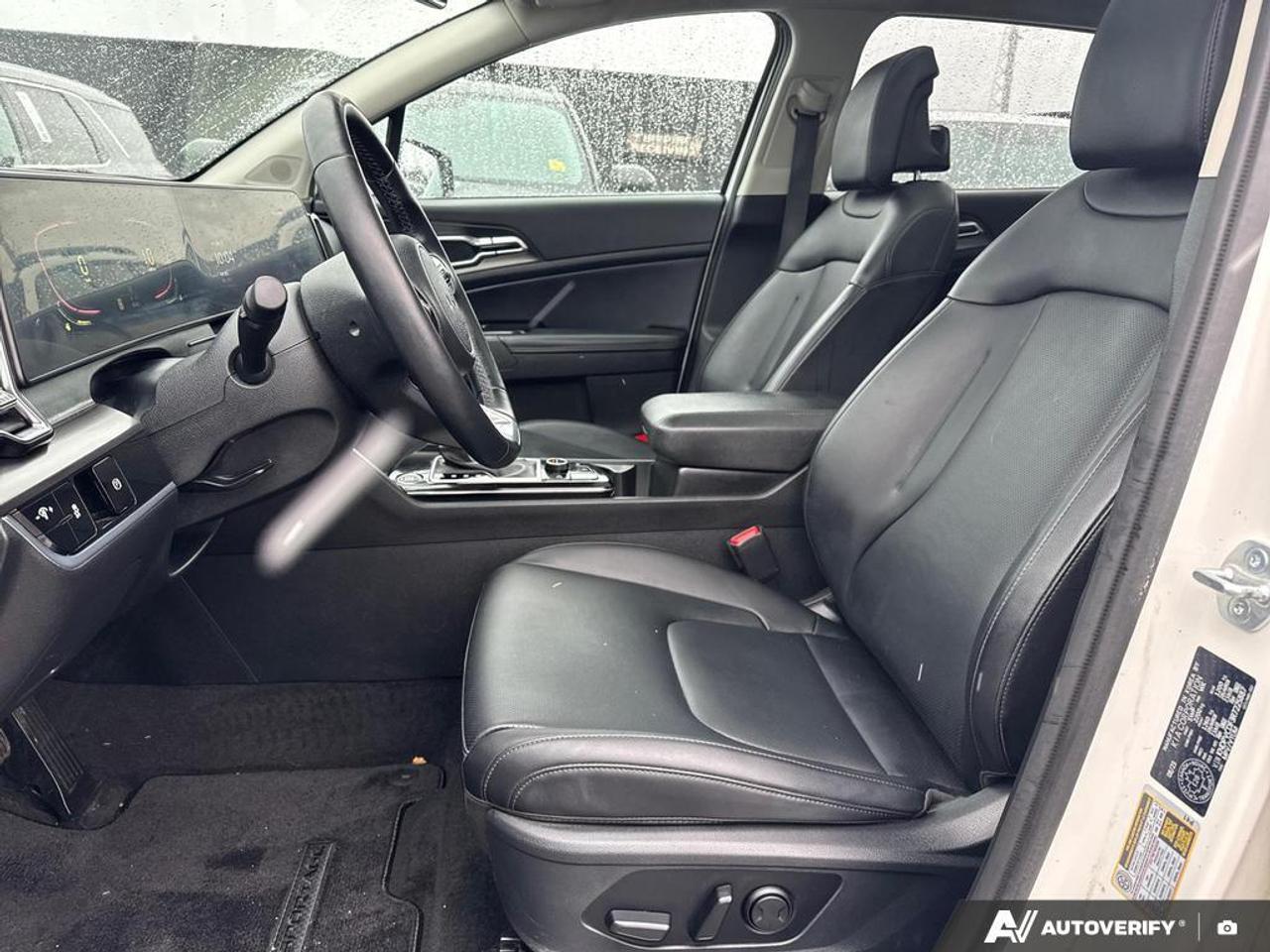 2024 Kia Sportage EX BACKUP CAM   BLUETOOTH   HTD SEATS   KEYLESS EN Photo