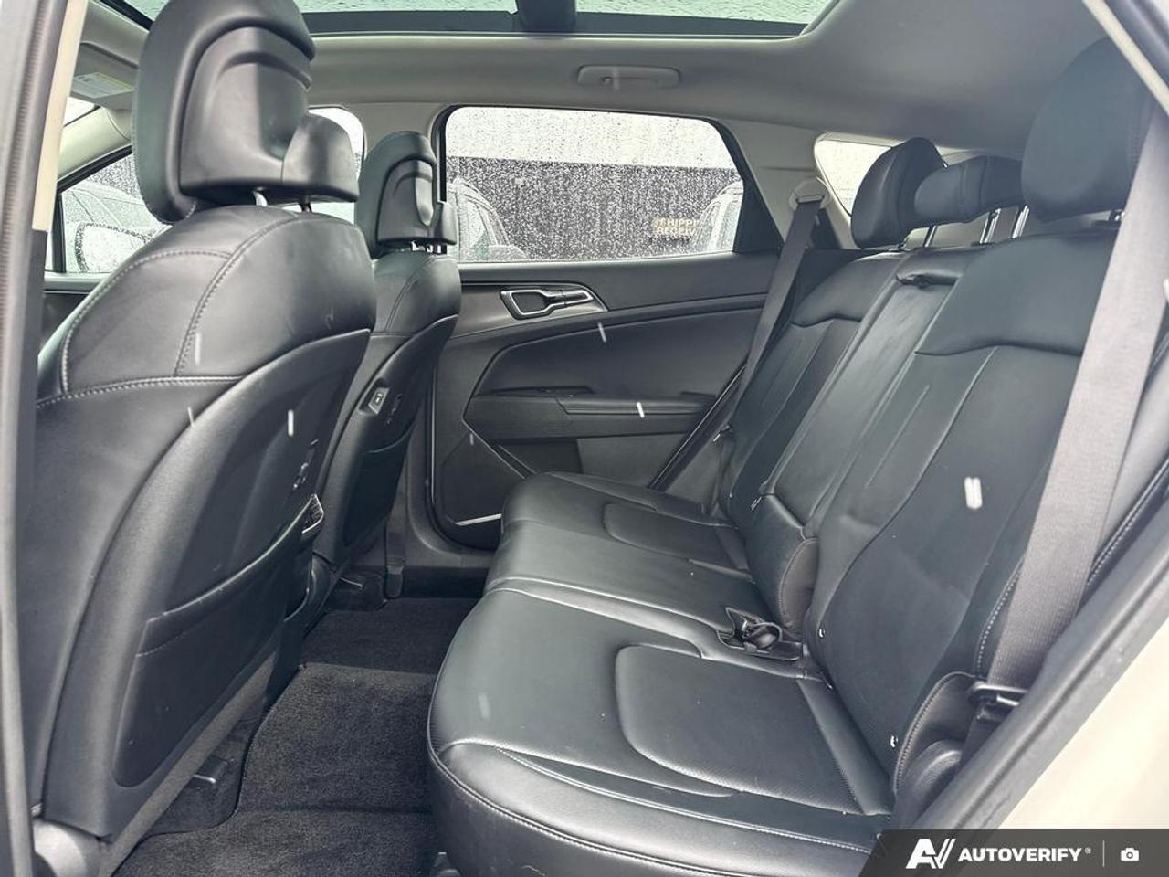 2024 Kia Sportage EX BACKUP CAM   BLUETOOTH   HTD SEATS   KEYLESS EN Photo