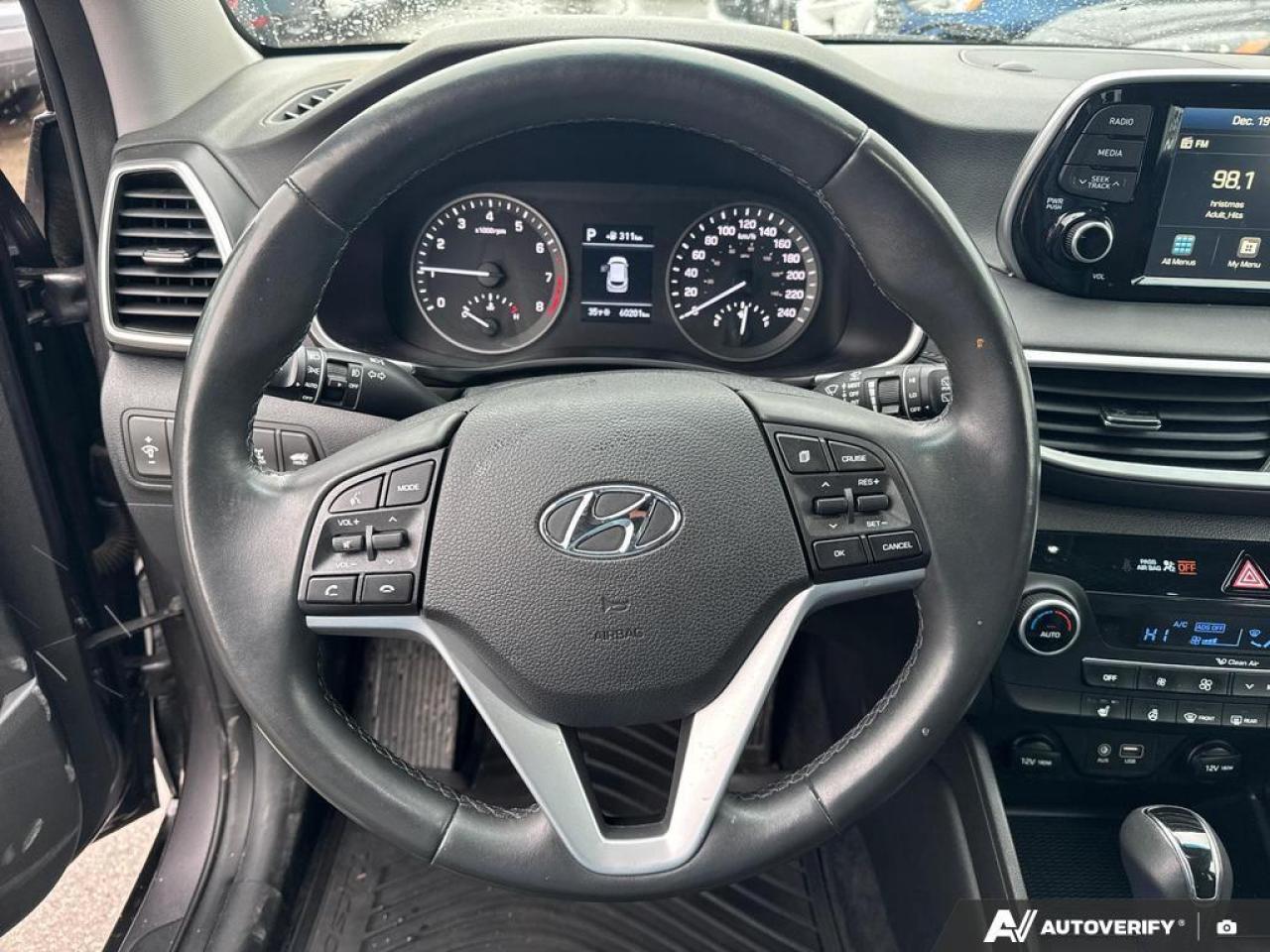 2021 Hyundai Tucson Luxury BACKUP CAM   BLUETOOTH   HTD SEATS   KEYLES Photo