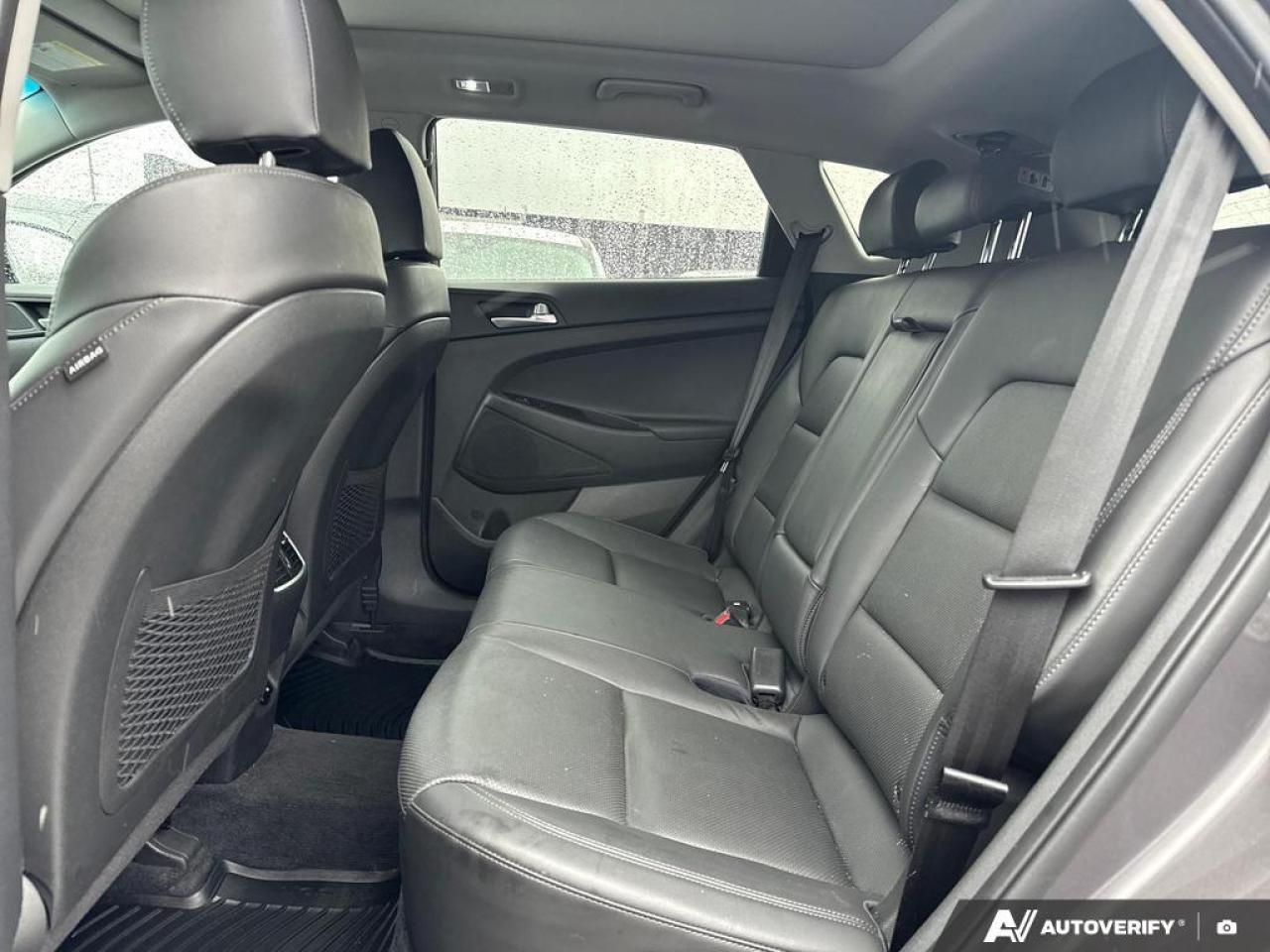 2021 Hyundai Tucson Luxury BACKUP CAM   BLUETOOTH   HTD SEATS   KEYLES Photo