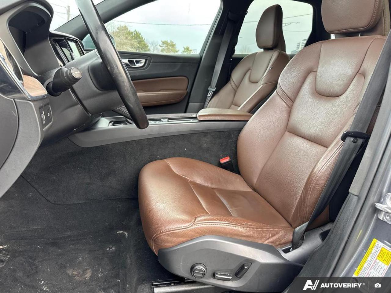 2021 Volvo XC60 T6 Momentum BACKUP CAM   BLUETOOTH   HTD SEATS   K Photo