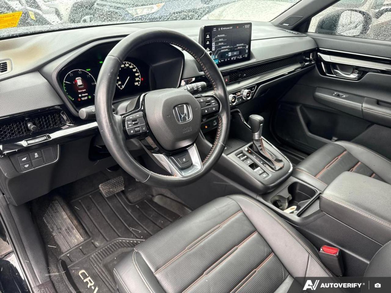 2025 Honda CR-V Hybrid Touring HYBRID   BACKUP CAM   BLUETOOTH   HTD SEAT Photo